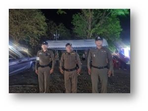 ตรวจสอบความพร้อมของชุดปฏิบัติรักษาความปลอดภัยภายในงาน ก่อนออกปฏิบัติหน้าที่รักษาความปลอดภัยและอำนวยความสะดวกการจราจร ณ วัดพนมศิลาราม